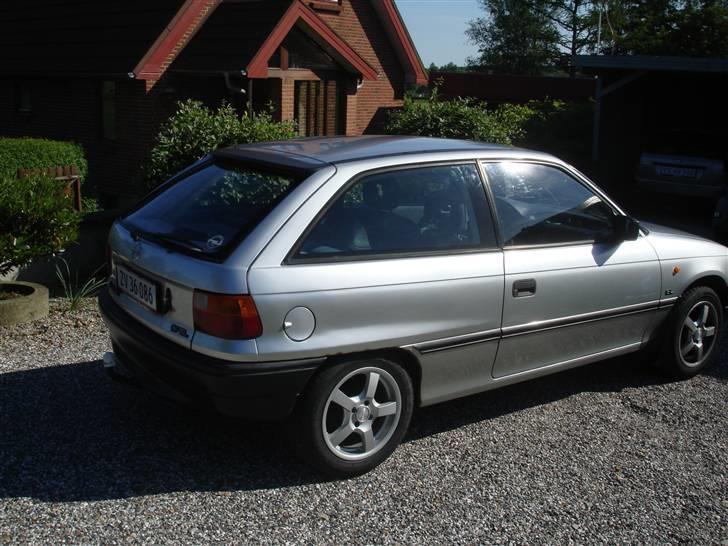 Opel Astra 1,6i  billede 3