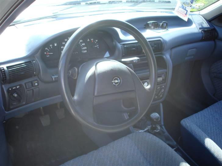Opel Astra 1,6i  billede 6