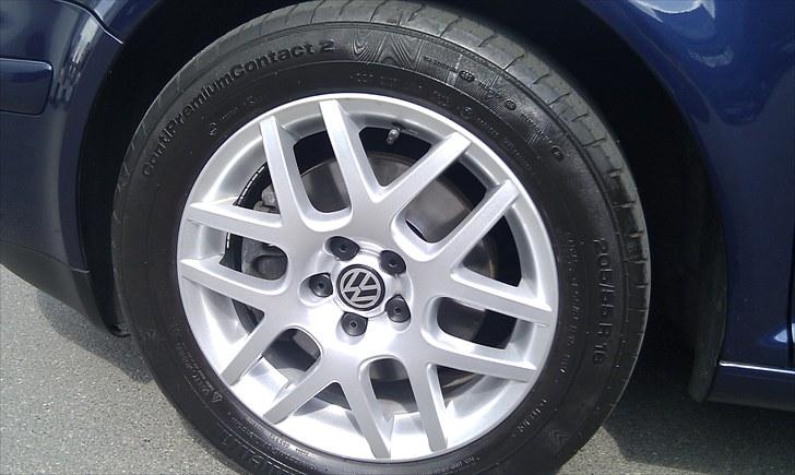 VW Golf IV TDI 150 Highline - Fejlfrie VW fælge billede 13