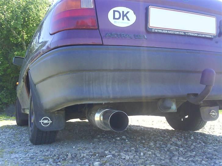 Opel Astra 1.6  [Skrottet] billede 16