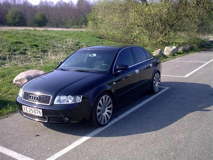 Audi A4 - Nu ser bilen sådan her ud.... billede 1