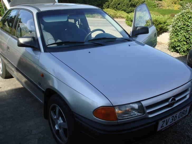 Opel Astra 1,6i  billede 10