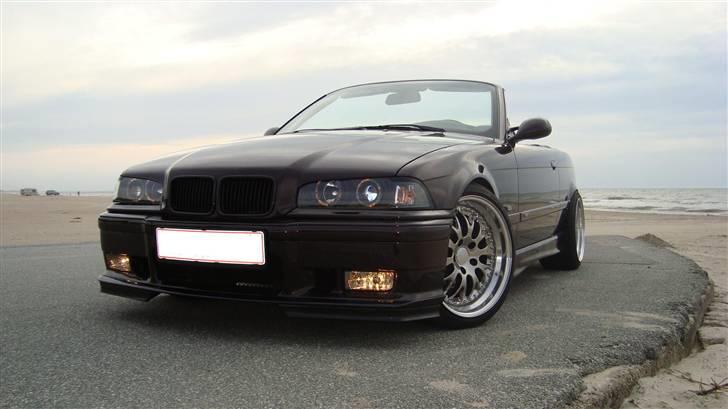 BMW 325i Cabriolet M-Technic billede 1