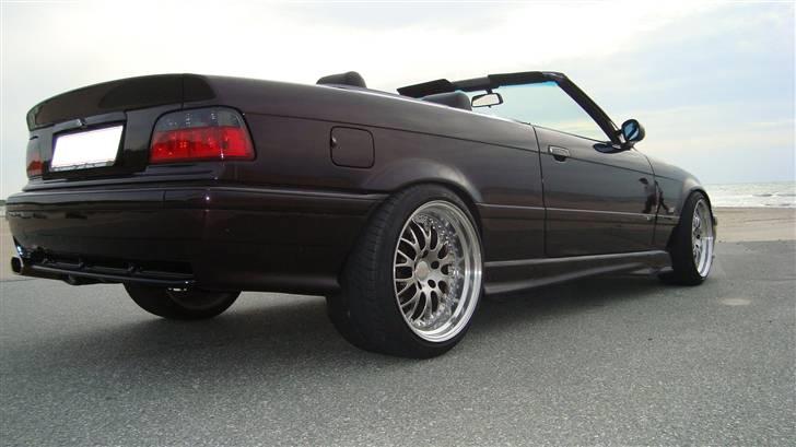 BMW 325i Cabriolet M-Technic billede 5