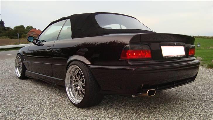 BMW 325i Cabriolet M-Technic billede 16