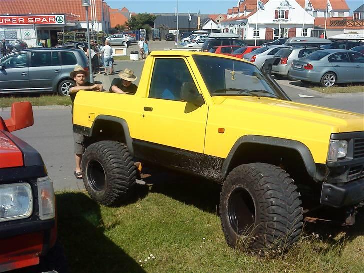 Nissan Patrol 2.8 260 solgt - P pladser er jo altid fyldt billede 1