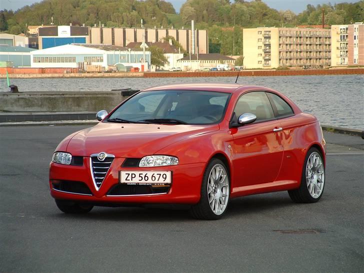 Alfa Romeo GT billede 2