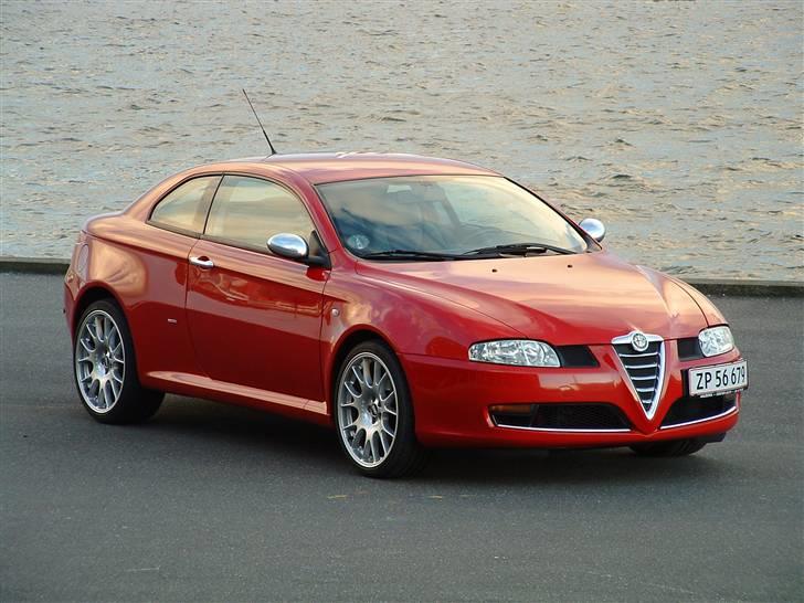 Alfa Romeo GT billede 5