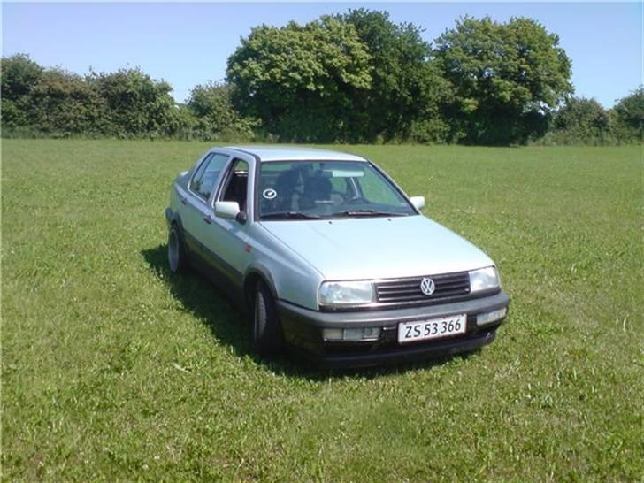 VW vento 1,8 solgt billede 1