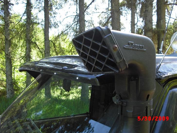 Nissan patrol 3,3 td solgt billede 4