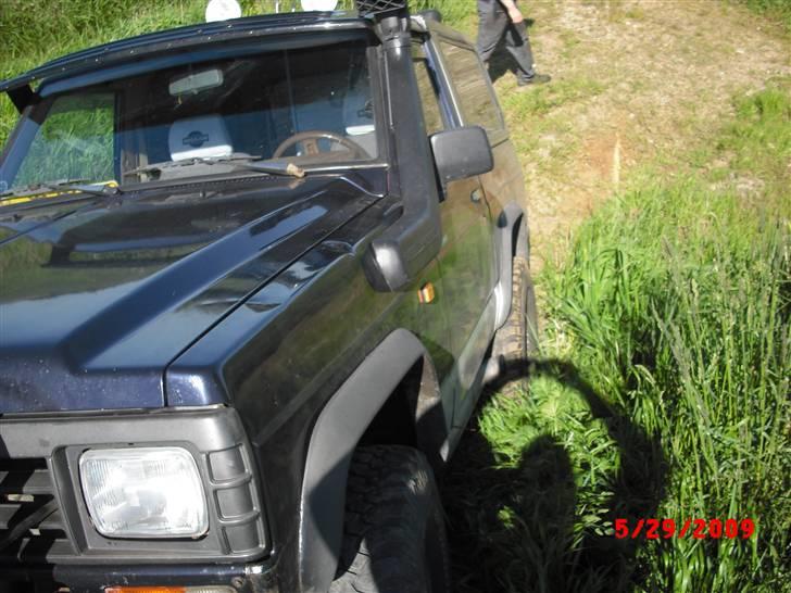 Nissan patrol 3,3 td solgt billede 8