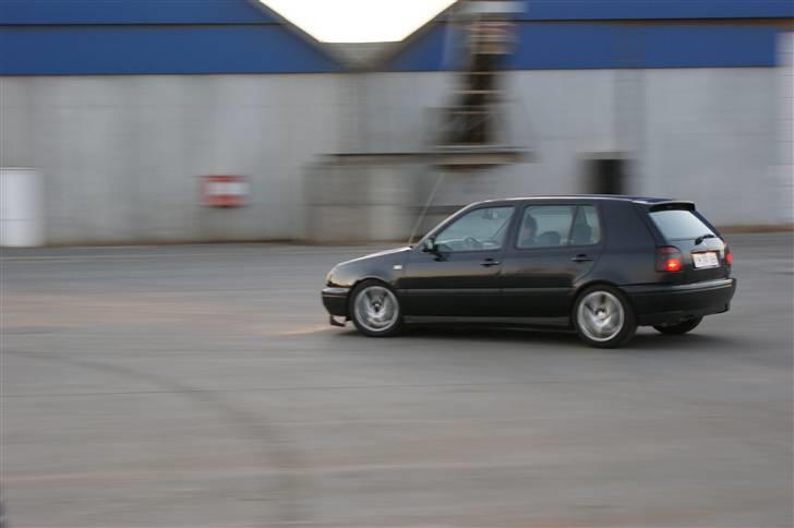 VW Golf 1.8 GT Solgt billede 6