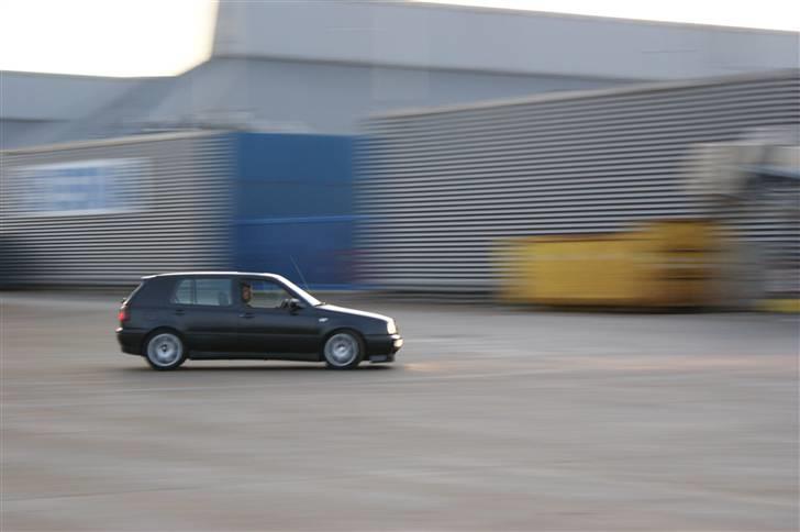 VW Golf 1.8 GT Solgt billede 10