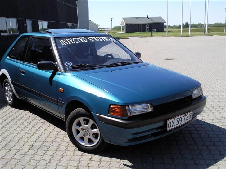 Mazda 323 BG billede 1