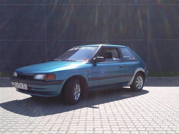 Mazda 323 BG billede 2