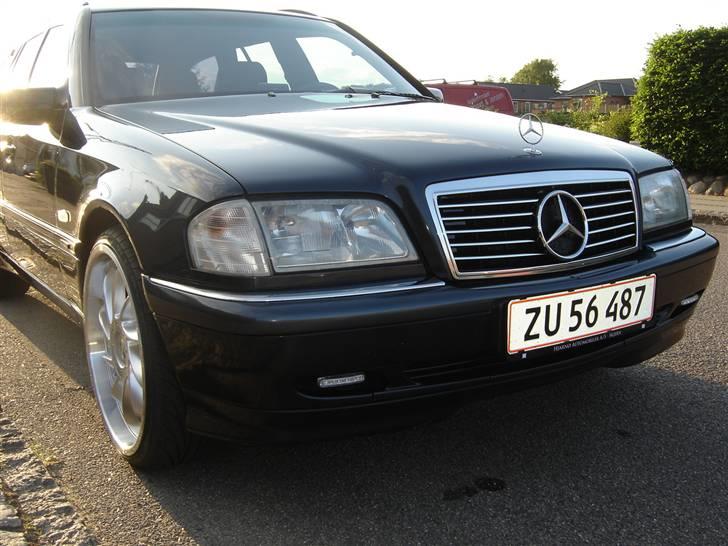 Mercedes Benz C220D SOLGT billede 17