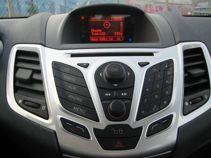 Ford Fiesta 1,6 TDCi Titanium  billede 10