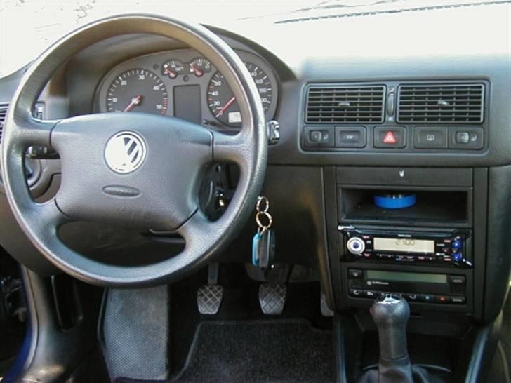 VW golf 4 solgt billede 6