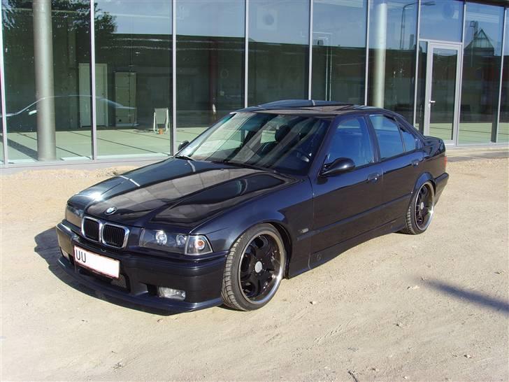 BMW 325i billede 4