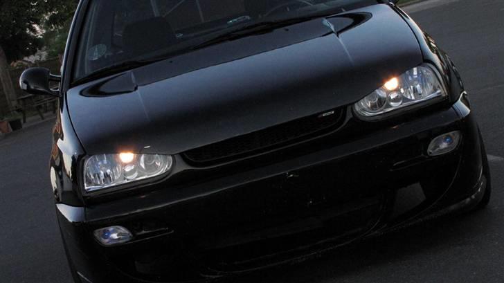 VW Golf 3 1.8 Black Edition billede 2