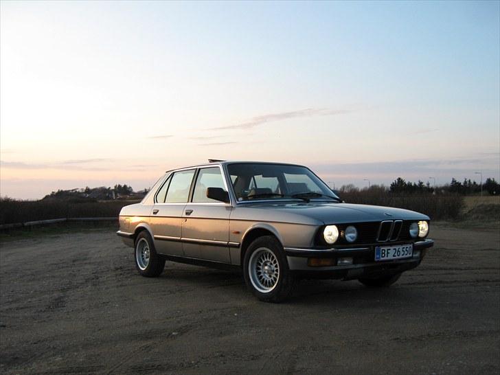 BMW 524d billede 2