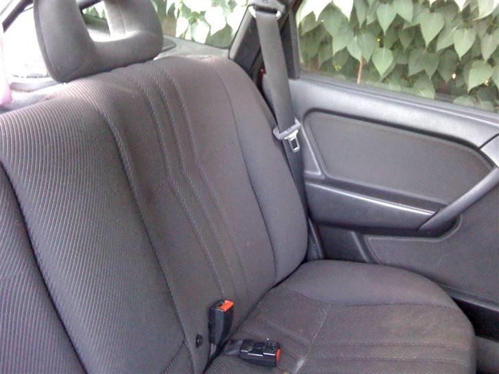 Opel Vectra - her ku lille pigen nok godt indfinde sig i hendes autostol billede 7