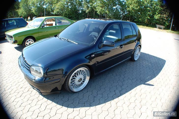 VW Golf IV PD TDI-130 billede 1