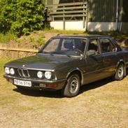 BMW E28