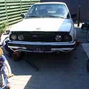 BMW 320 til solgt.