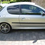 Peugeot 206 gti