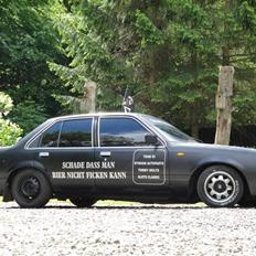 Opel Record brænderbil dhb 09 