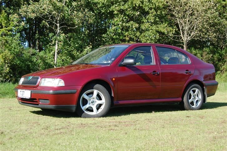 Skoda Octavia MK I R.I.P billede 1