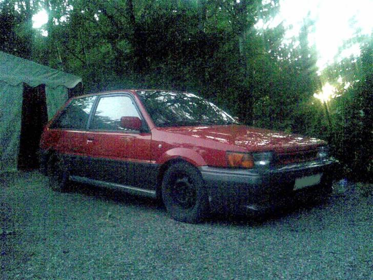 Nissan Sunny GTi 16v billede 4