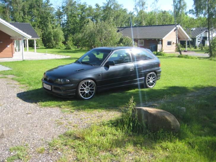 Opel Astra F GSI - Solgt - Den ser nu godt ud sys jeg :) billede 5