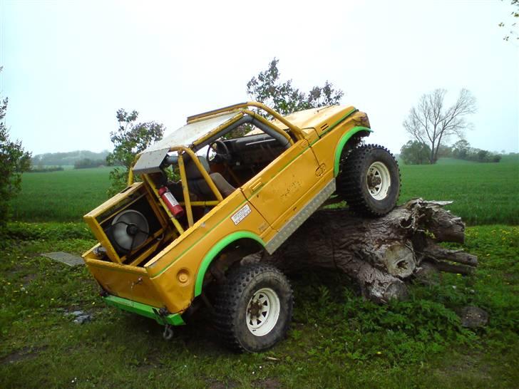 Suzuki sj410 solgt - lidt leg i baghaven billede 6