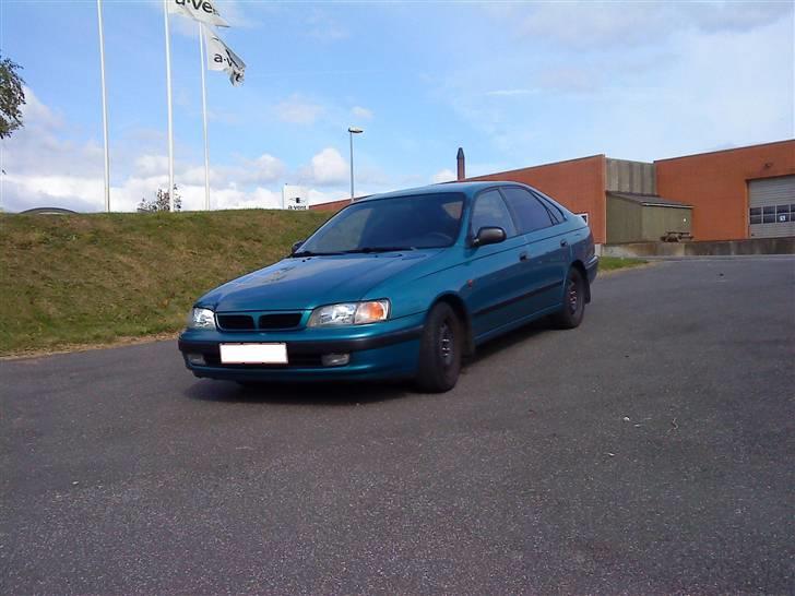 Toyota Carina E 2.0 GLI - - Taget d.16/09-09 billede 1