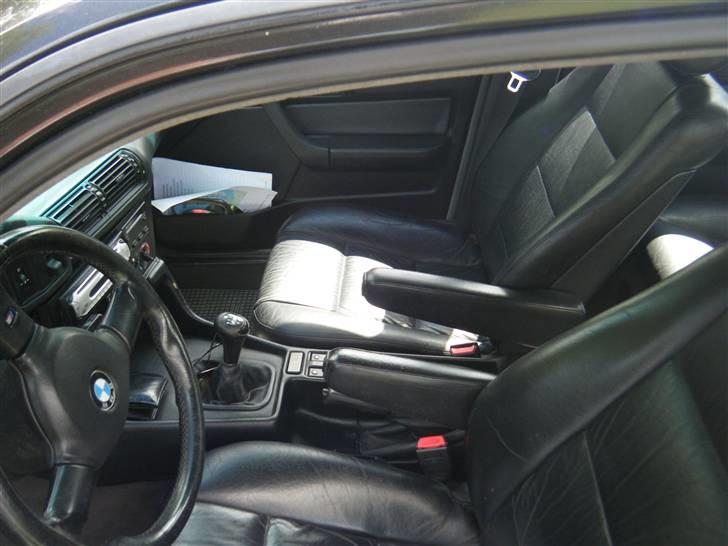 BMW e34 525i 24v (Solgt) billede 9