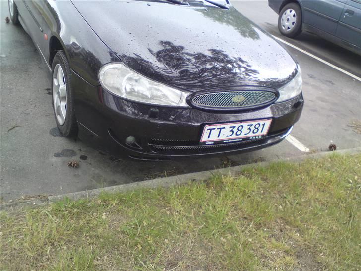 Ford mondeo (total skadet) billede 5