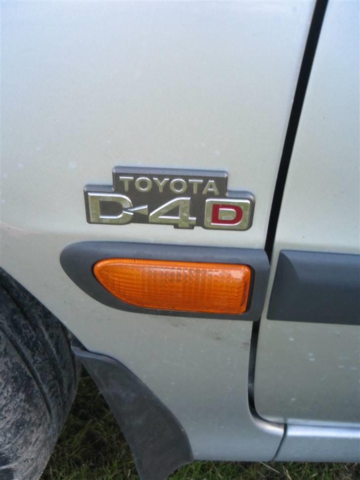 Toyota Avensis D4D billede 9