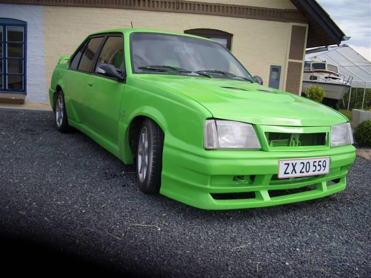 Opel ascona c 16v (solgt) billede 1