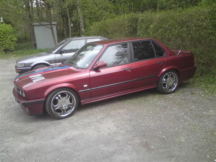 BMW 325i solgt billede 2