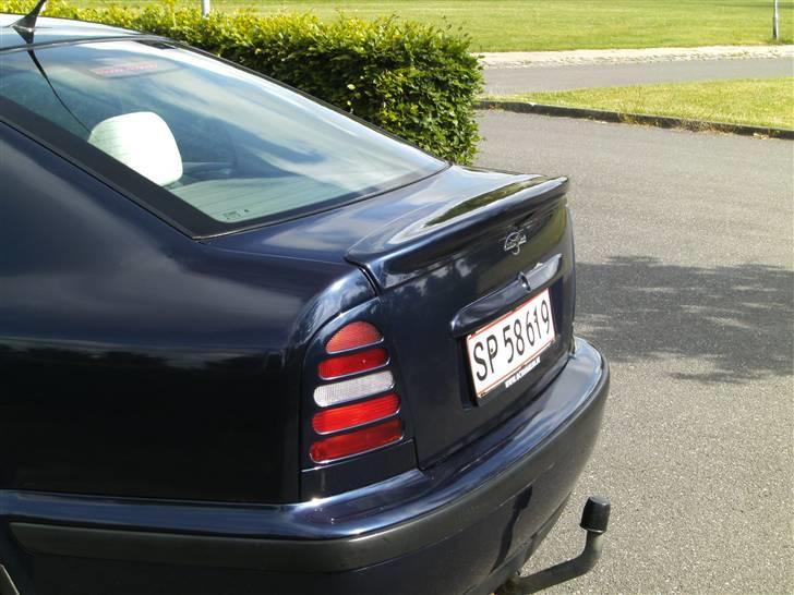 Skoda octavia glx - speciel bagspoiler billede 5