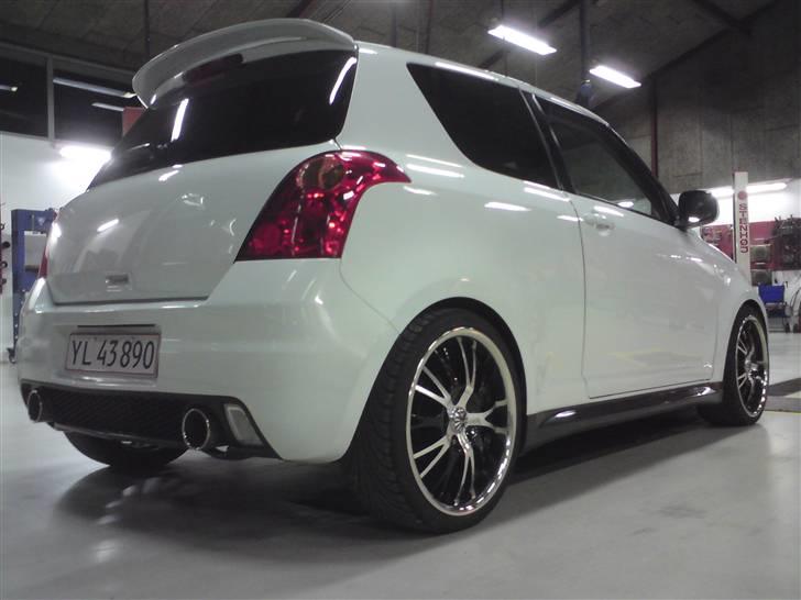 Suzuki Swift - SOLGT billede 13