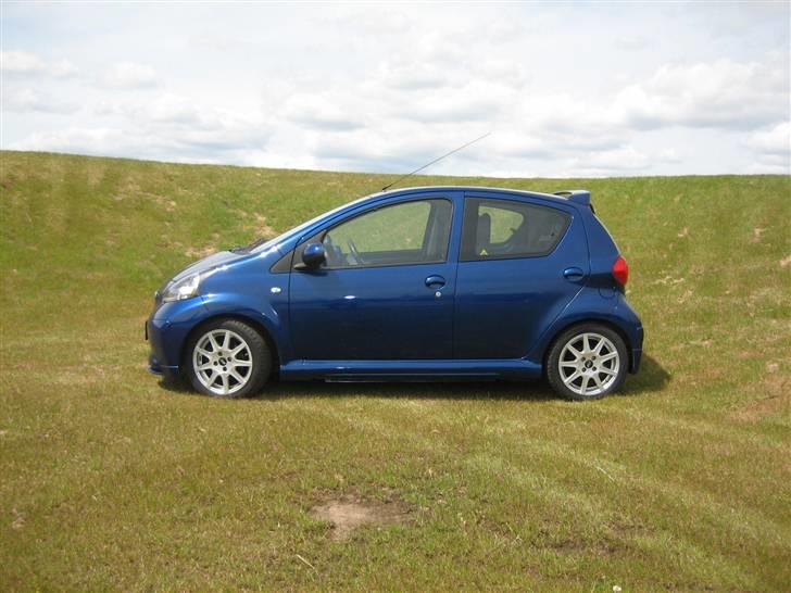 Toyota Aygo 1,0 Komfort Blue TTE *Solgt* billede 3