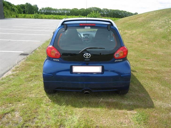 Toyota Aygo 1,0 Komfort Blue TTE *Solgt* billede 8