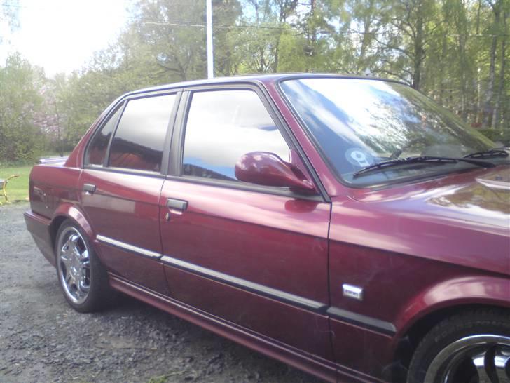 BMW 325i solgt billede 8