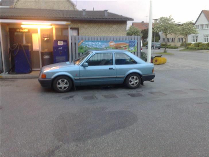 Ford Escort 1.4i supreme billede 15