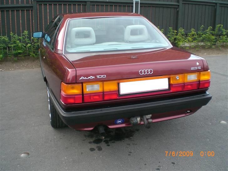 Audi 100 2,3 SOLGT billede 4