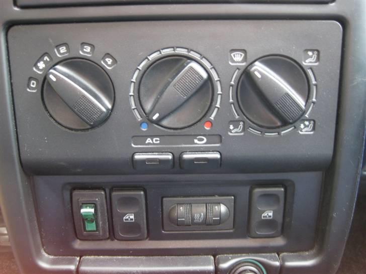 VW Polo 1.6 - Bemærk AC billede 8