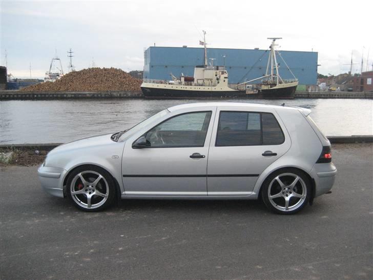 VW Golf 4  billede 2